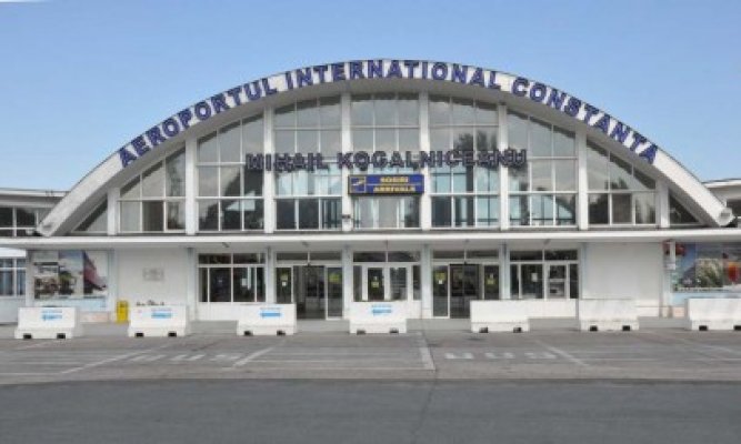 Curse întârziate de ceaţă. Un zbor a fost redirecţionat spre Kogălniceanu